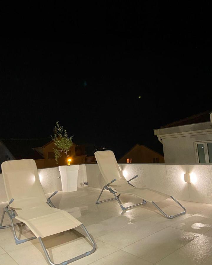 Id Apartments Tivat Kültér fotó