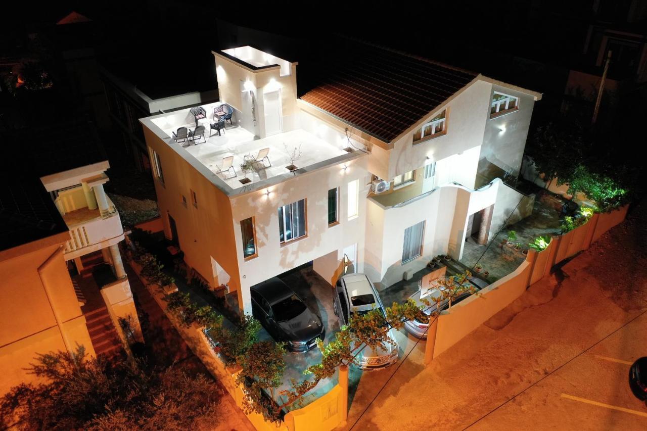 Id Apartments Tivat Kültér fotó