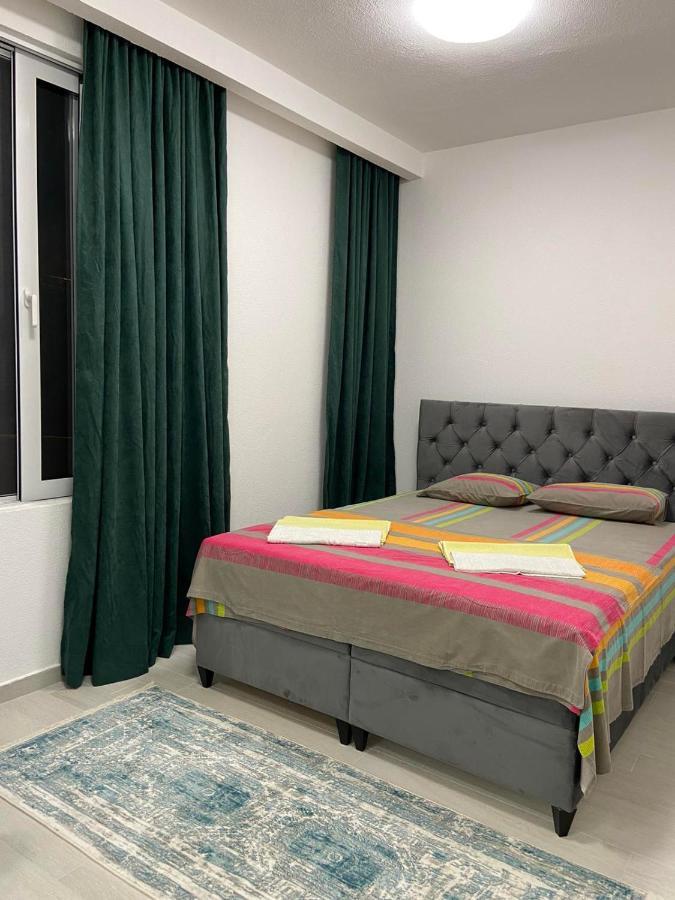 Id Apartments Tivat Kültér fotó