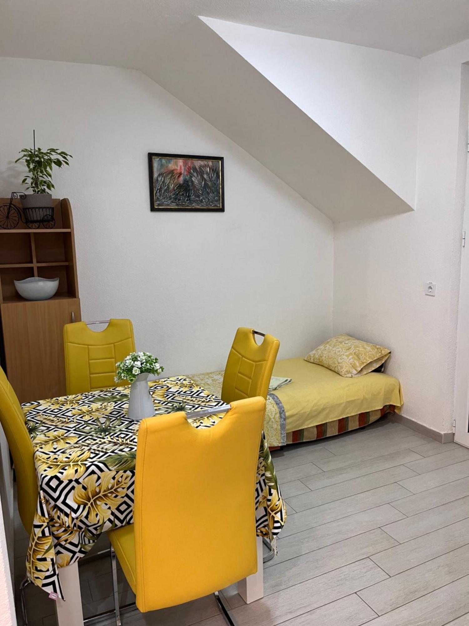 Id Apartments Tivat Kültér fotó