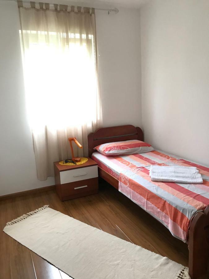 Id Apartments Tivat Kültér fotó