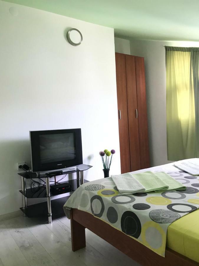 Id Apartments Tivat Kültér fotó