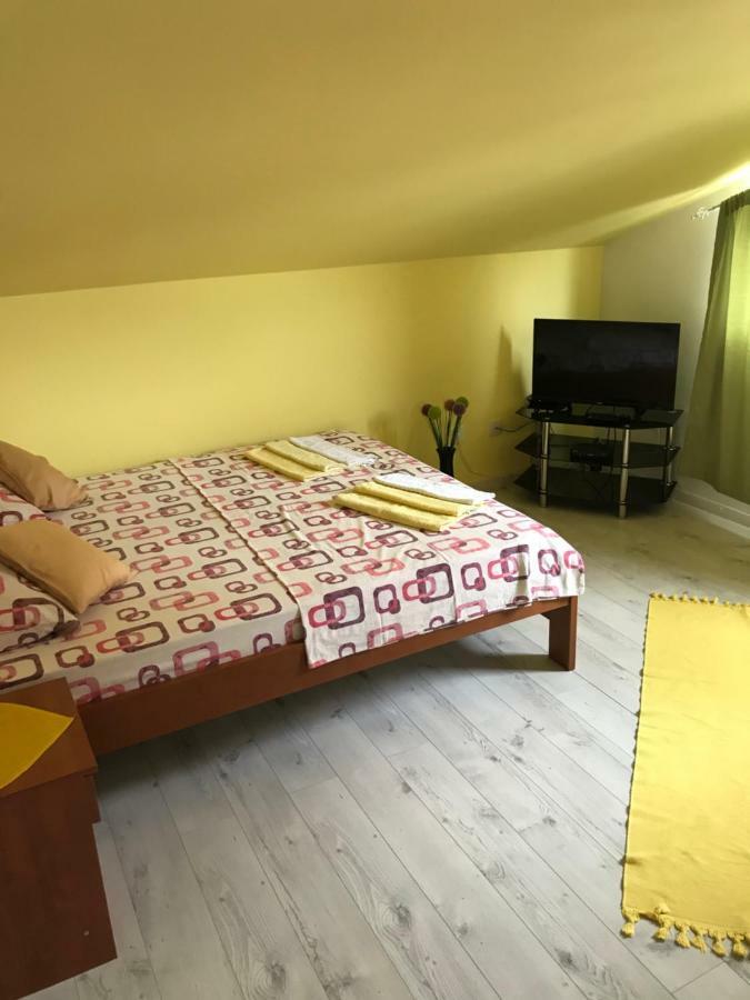 Id Apartments Tivat Kültér fotó
